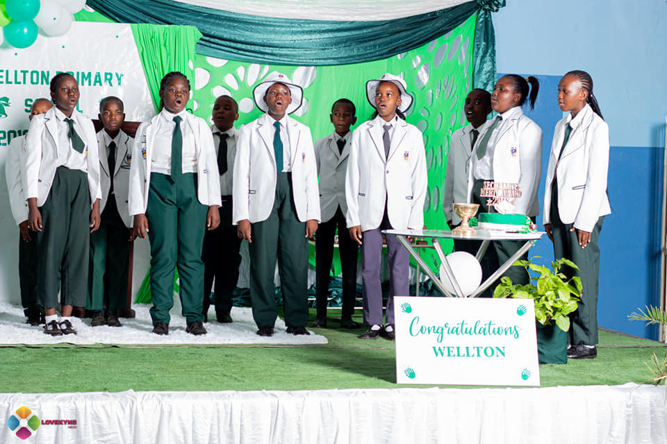 261746421_400441985112990_7671518297613271036_n